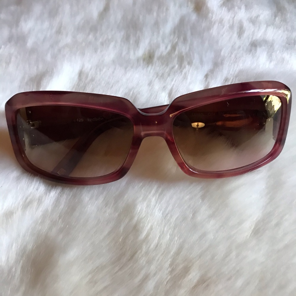 😎☀️Liz Claiborne Pink Sunglasses